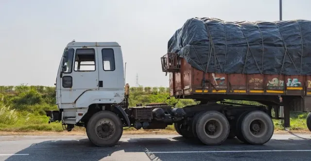 How Logistics & Transport in Nepal Can Save Fuel with GPS Tracking